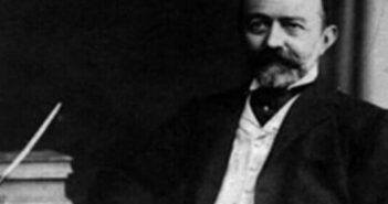 Abdülhak Hamit Tarhan