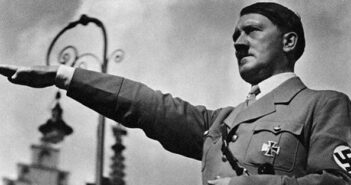 Adolf Hitler Nasıl Diktatör Oldu? Diktatör Oluşuna Sebep Olan Olaylar Nelerdir? Adolf Hitler