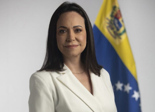 María Corina Machado Kimdir? Venezuela’nın Nobel Barış Ödüllü Demokrasi Simgesi